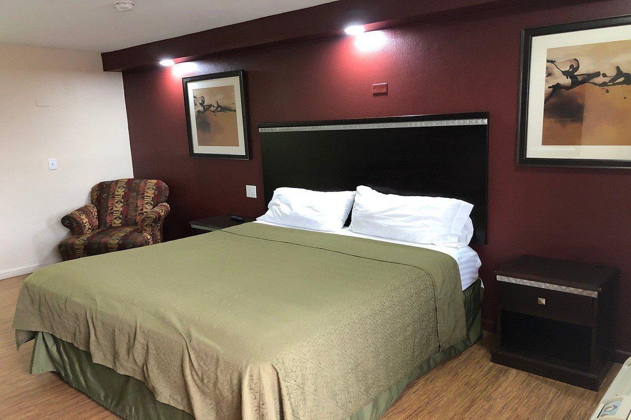 Crossroads Inn Лебанон Экстерьер фото