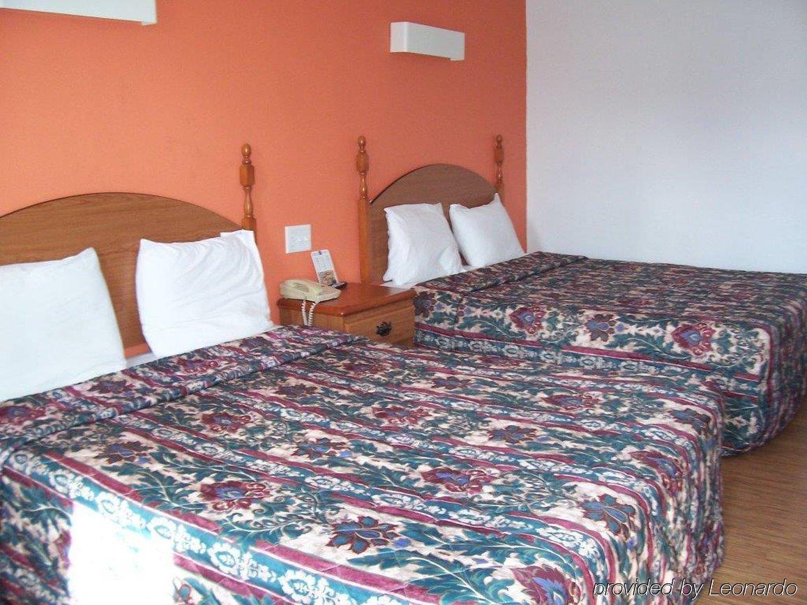 Crossroads Inn Лебанон Экстерьер фото